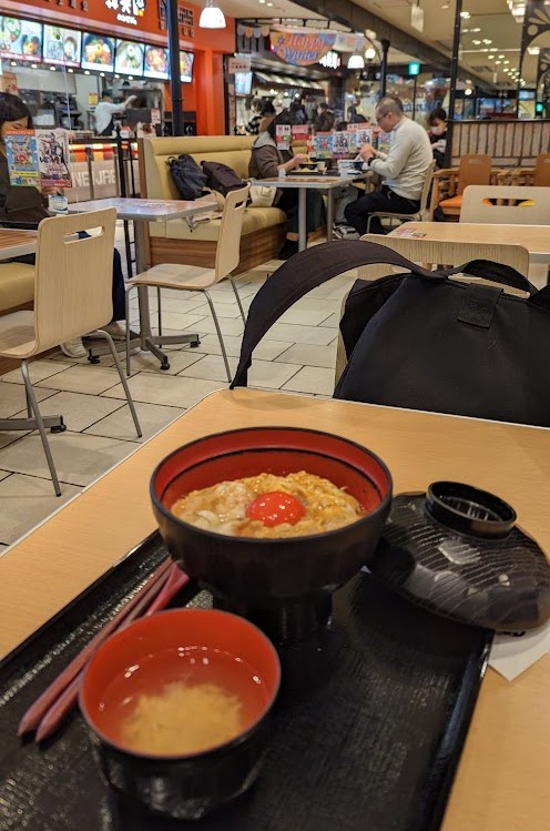 Abendessen in Tokio