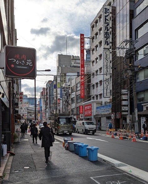 Straße in Nihonbashi am Vormittag
